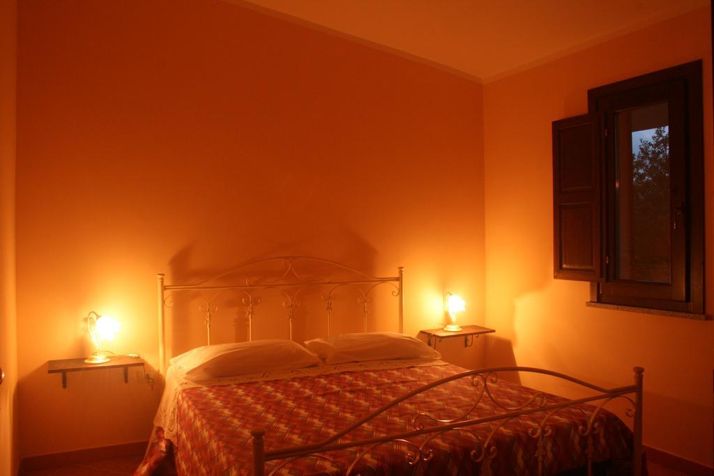 San Marco Argentano B&B Del Castagneto חדר תמונה
